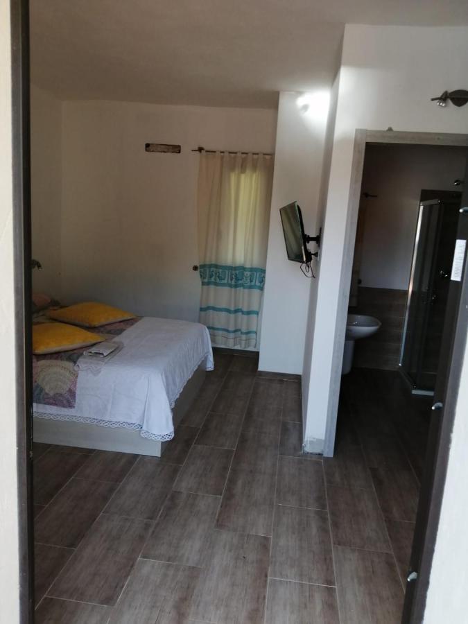 Bed and Breakfast Elia'S House Padru Exterior foto